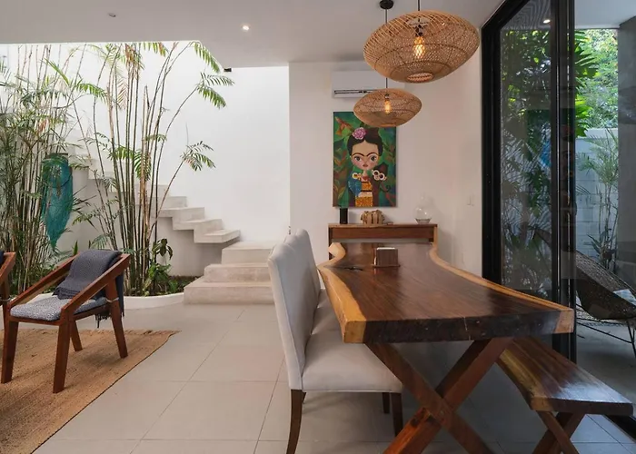 Luxe 3br Private Pool, Gated Community Villa *